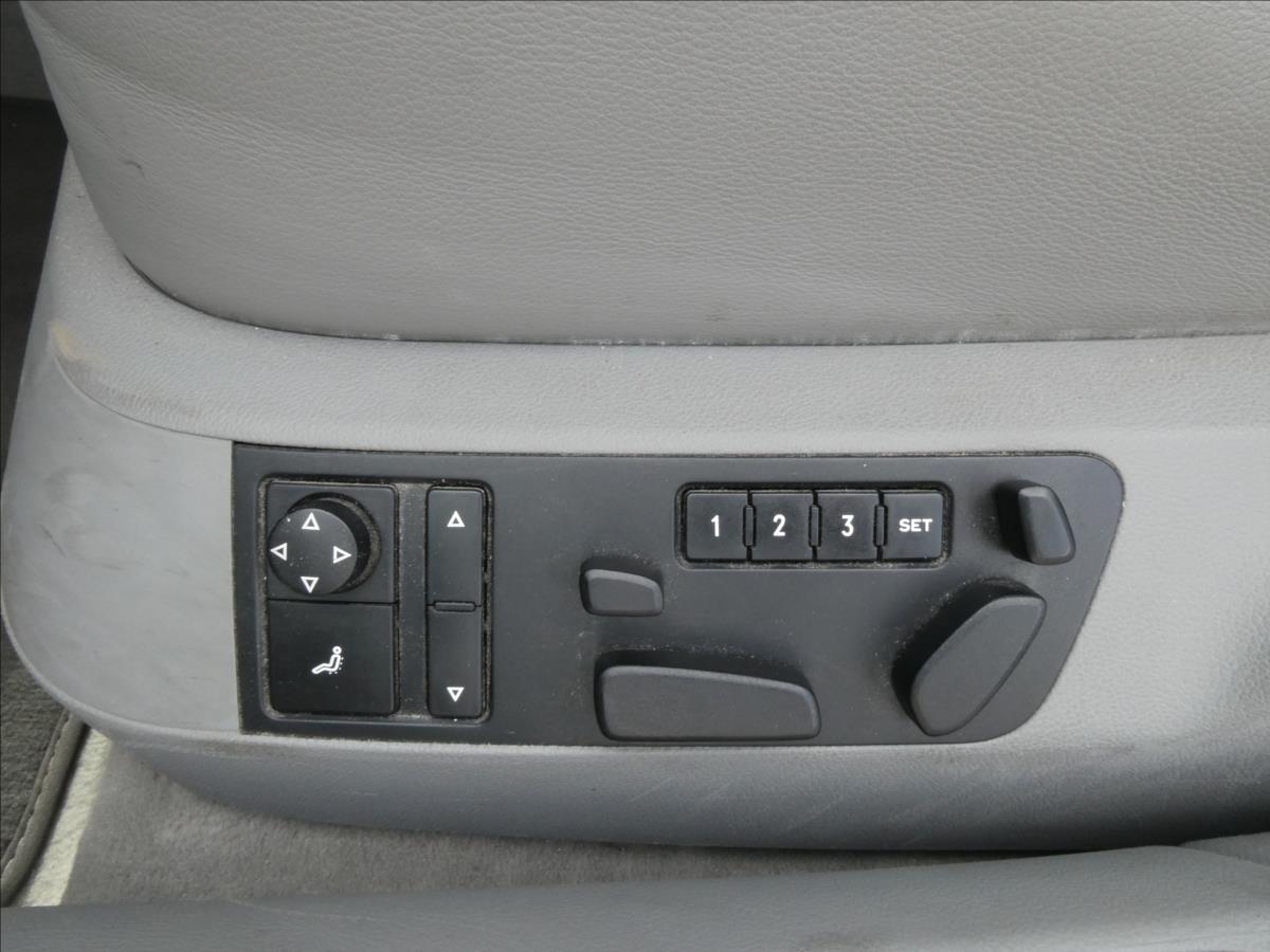 Volkswagen Phaeton