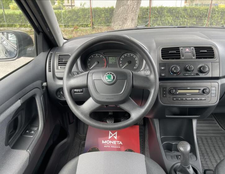 Škoda Fabia 15