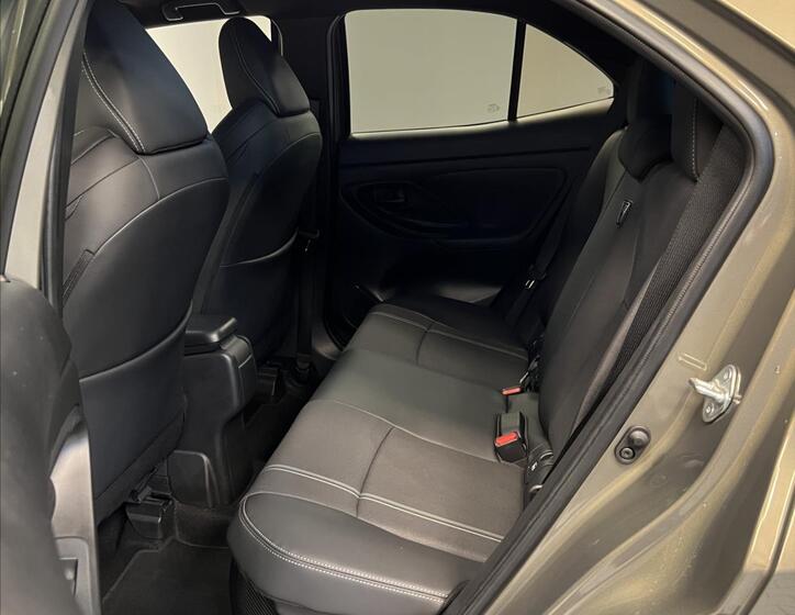 Toyota Yaris Cross 11