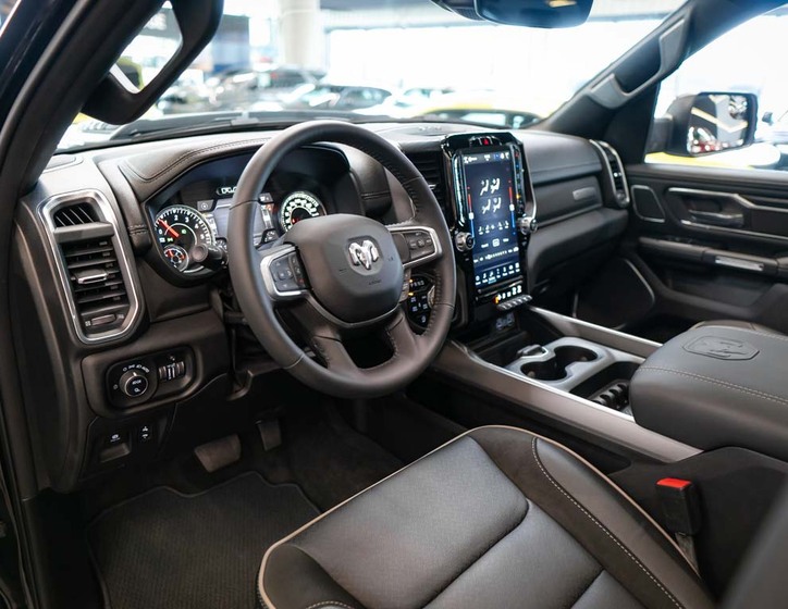 Dodge RAM 13