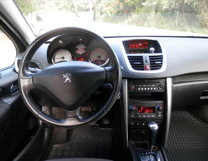 Peugeot 207 17