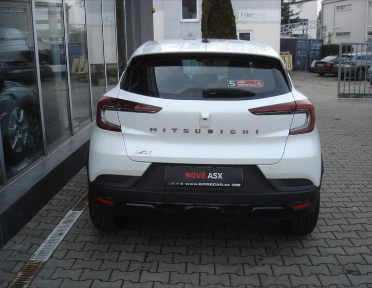 Mitsubishi ASX 5