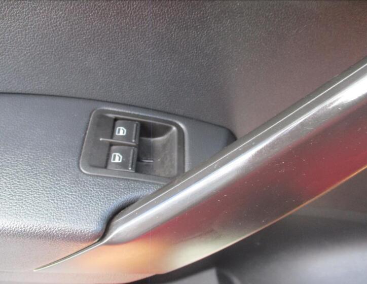 Volkswagen Caddy 18