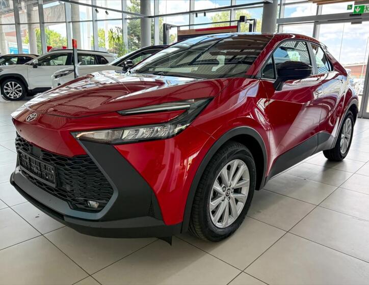 Toyota C-HR 3