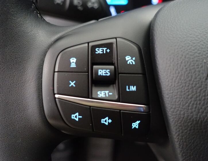 Ford Kuga 24