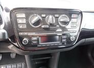 Volkswagen up! 15