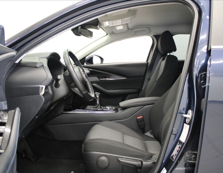 Mazda CX-30 6