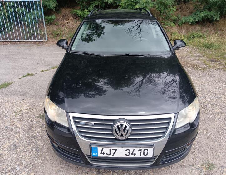 Volkswagen Passat 1