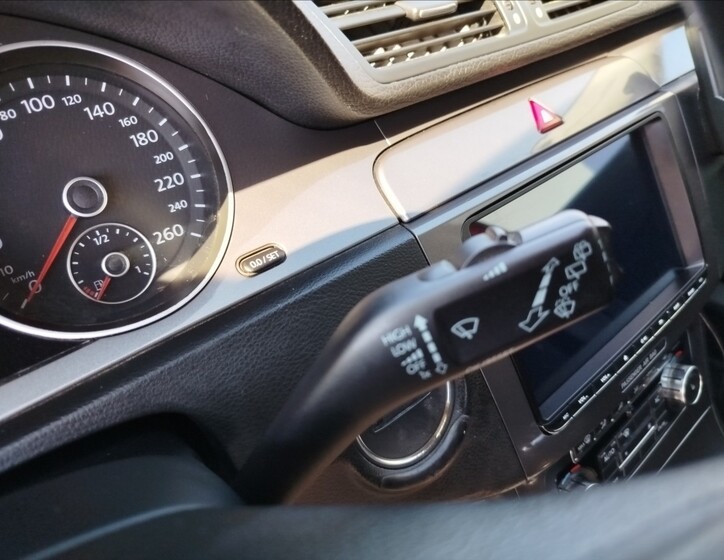Volkswagen Passat 13
