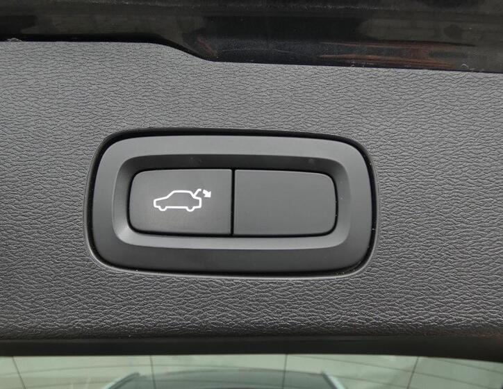 Volvo V60 20