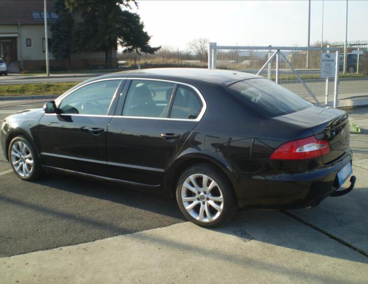 Škoda Superb 4