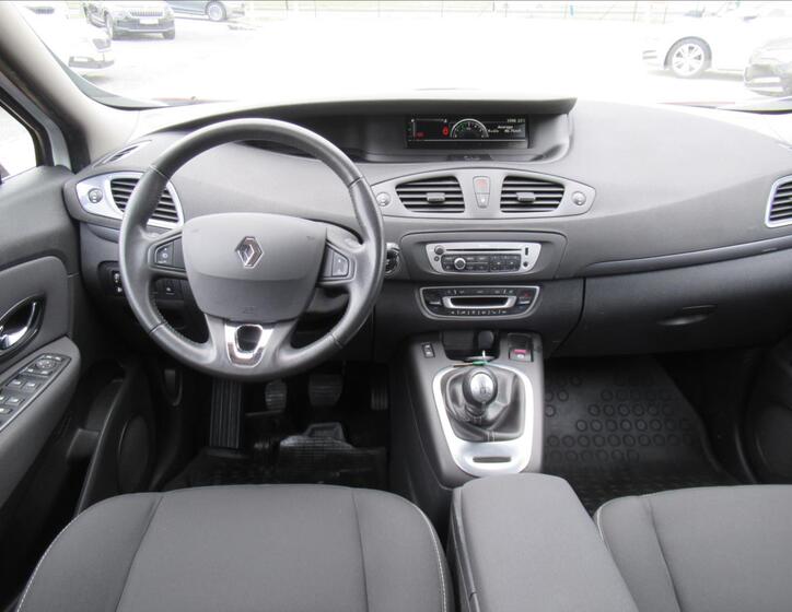 Renault Grand Scénic 13