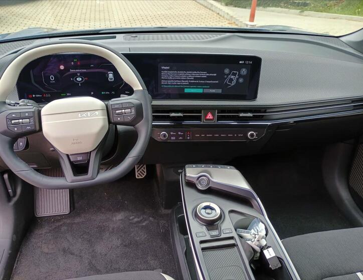 KIA EV6 7