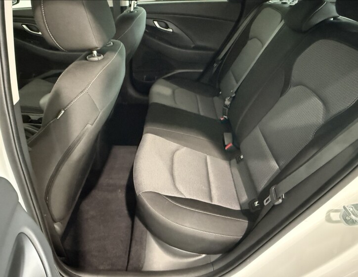 Hyundai i30 8