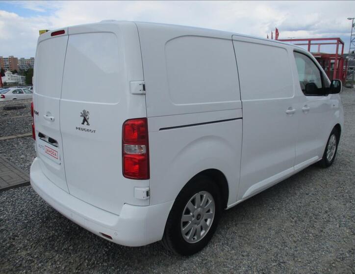 Peugeot Expert 5