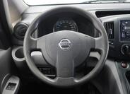 Nissan NV200 17