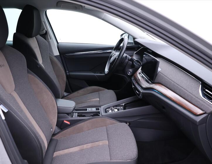Škoda Octavia 12