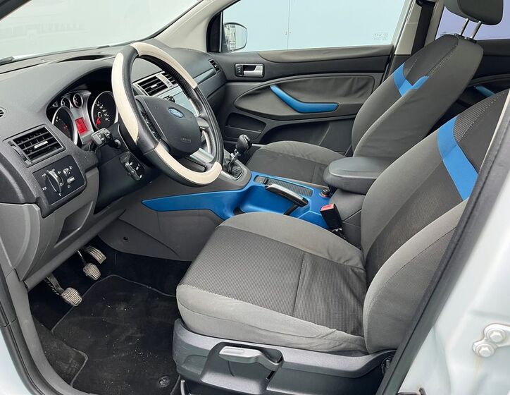 Ford Kuga 10