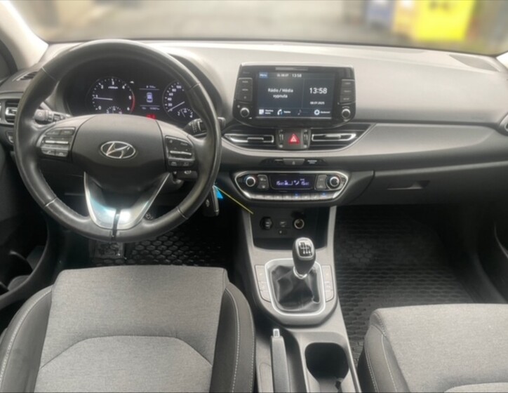 Hyundai i30 9