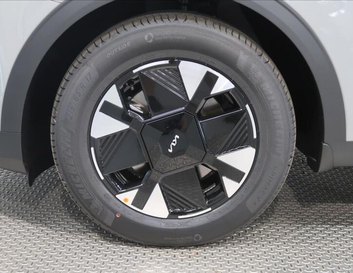 KIA Sportage 11