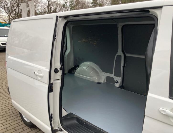 Volkswagen Transporter 32