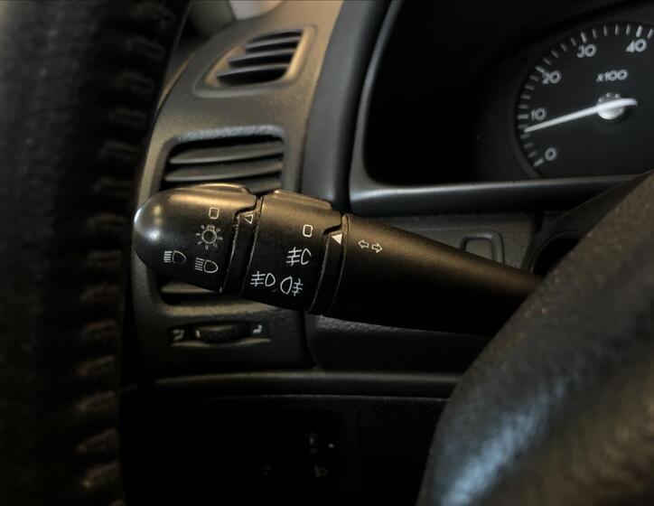Renault Laguna 19