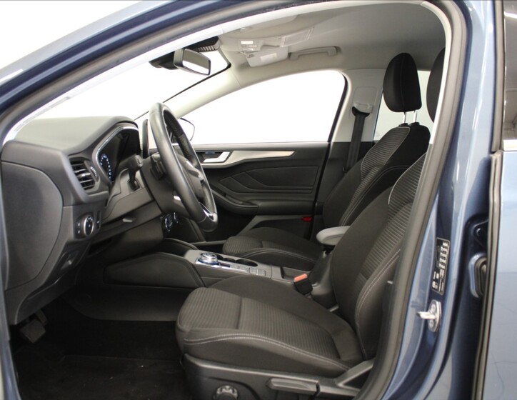 Ford Focus 7