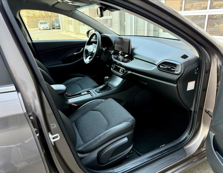 Hyundai i30 12