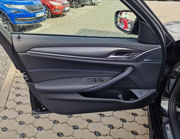 BMW Řada 5 39