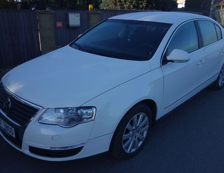 Volkswagen Passat 2