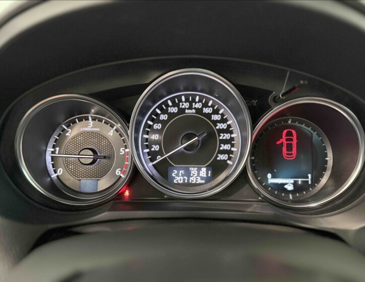 Mazda 6 16
