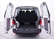 Volkswagen Transporter 9