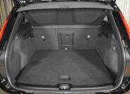 Volvo XC40 10