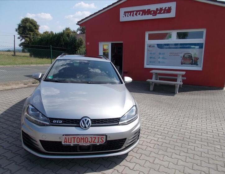 Volkswagen Golf 2