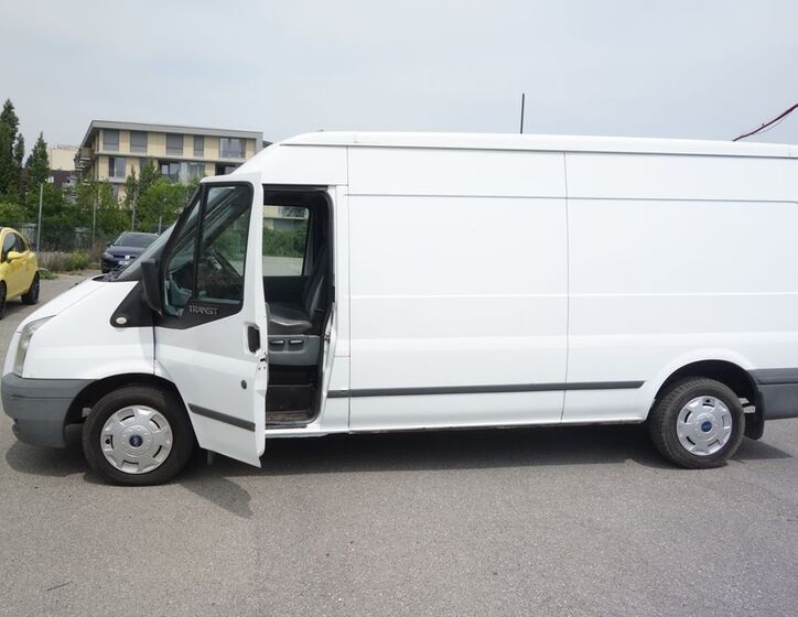 Ford Transit 13
