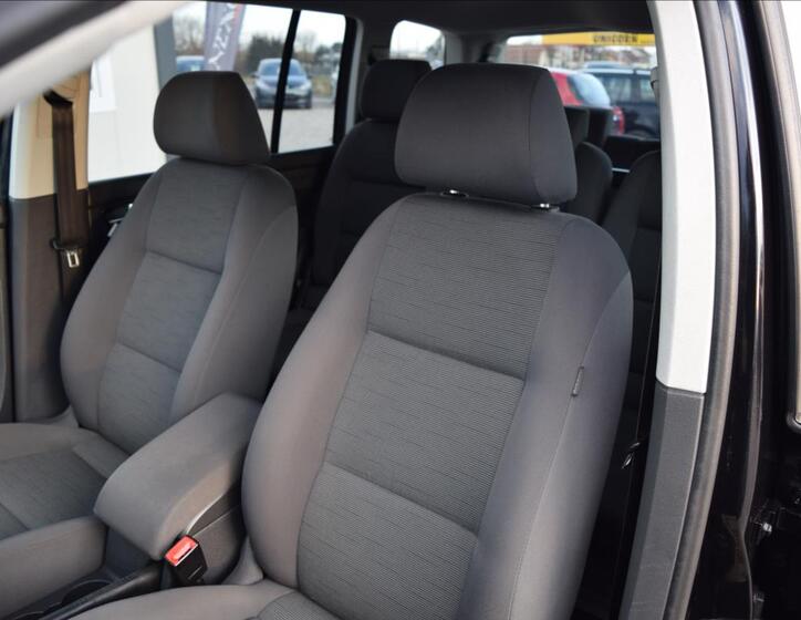 Volkswagen Touran 14