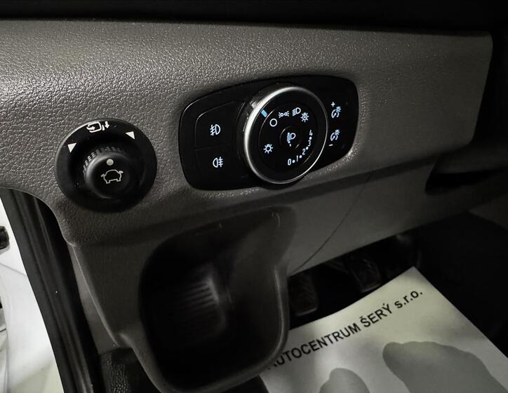 Ford Transit 17