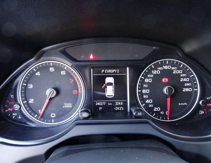 Audi Q5 12
