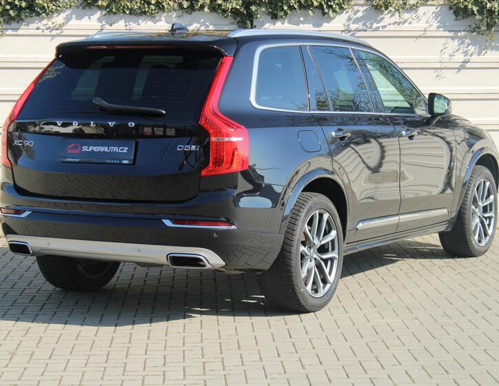 Volvo XC90 6