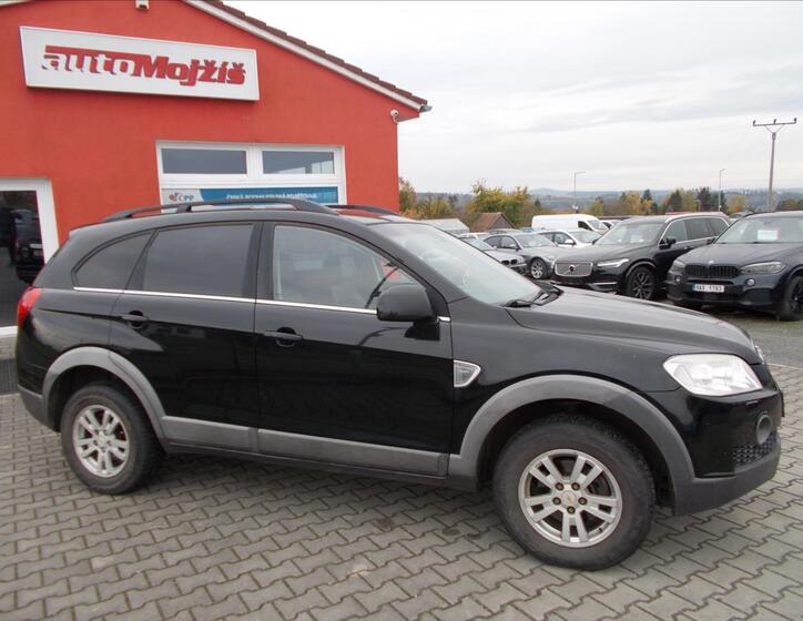 Chevrolet Captiva 8