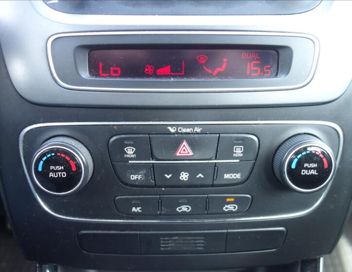 KIA Sorento 22
