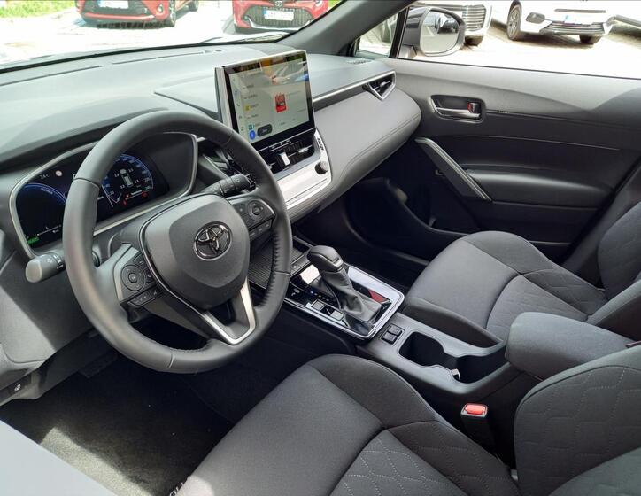 Toyota Corolla Cross 7