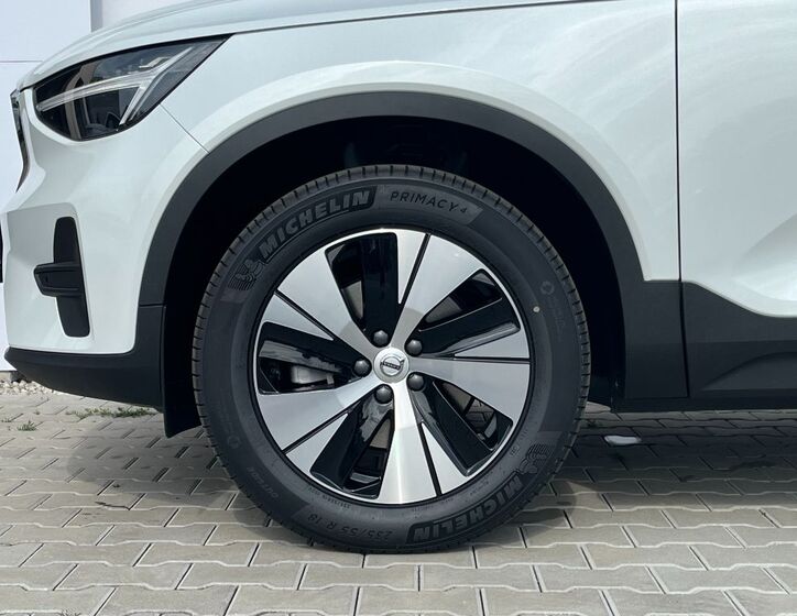 Volvo XC40 15