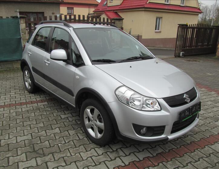 Suzuki SX4 2