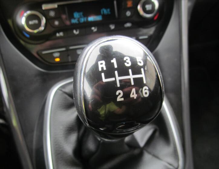 Ford Kuga 21