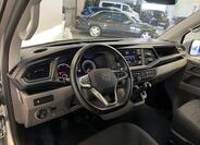 Volkswagen Caravelle 6