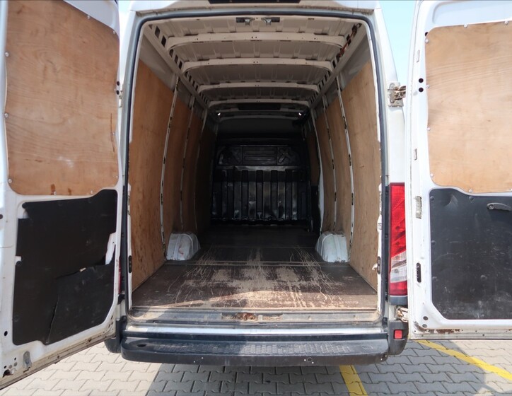 Iveco Daily 9