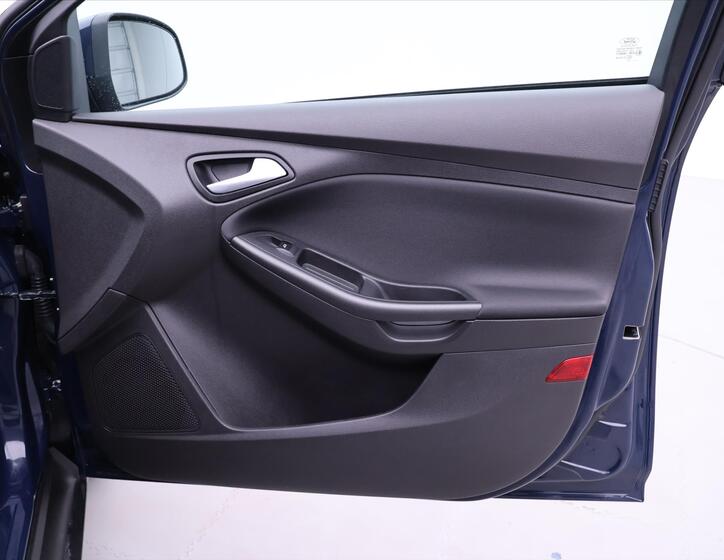 Ford Focus 13