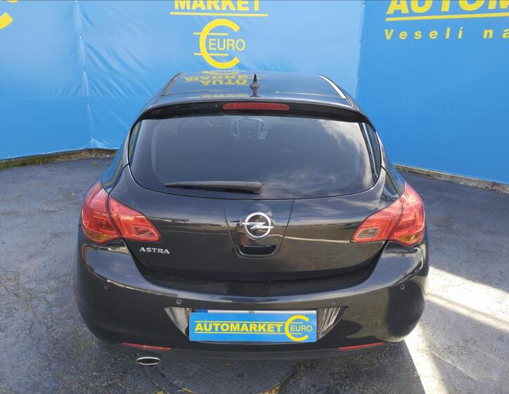 Opel Astra 5