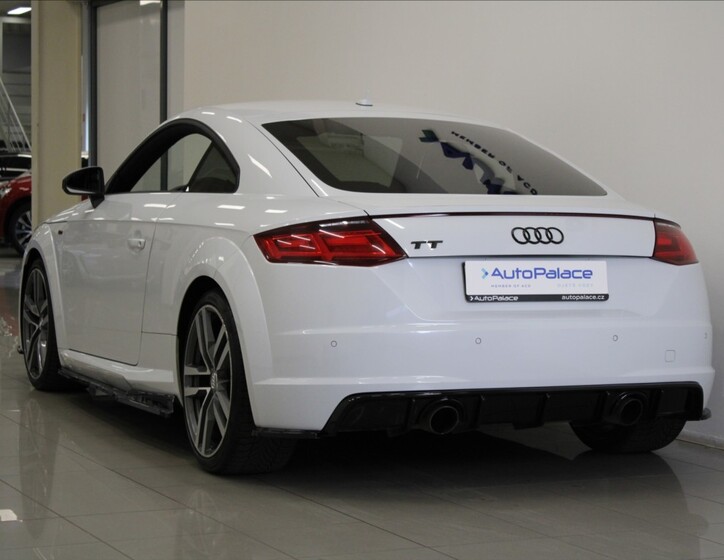 Audi TT 3